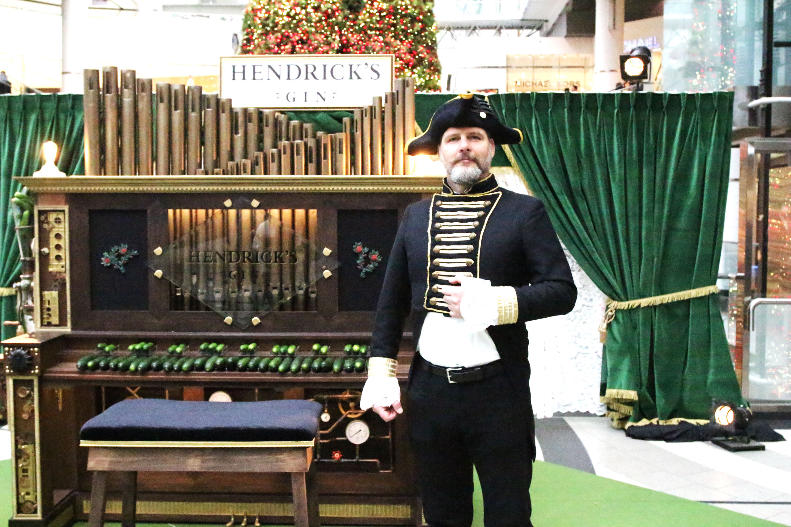 Hendrick’s Gin – The Corgan